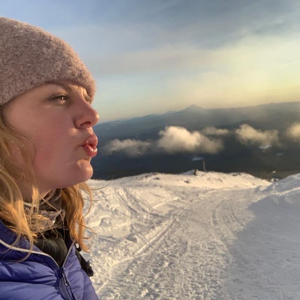 Meet your Posher, Mj